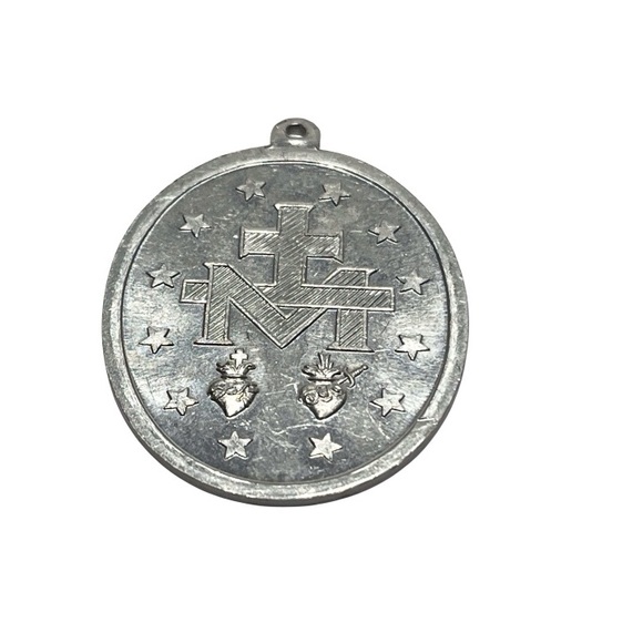 Religious Mary Medal. Pre owned - Picture 2 of 3